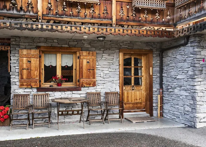Avec Terrasse, 4 Pers, Animaux Admis, Parking - Fr-1-676-189